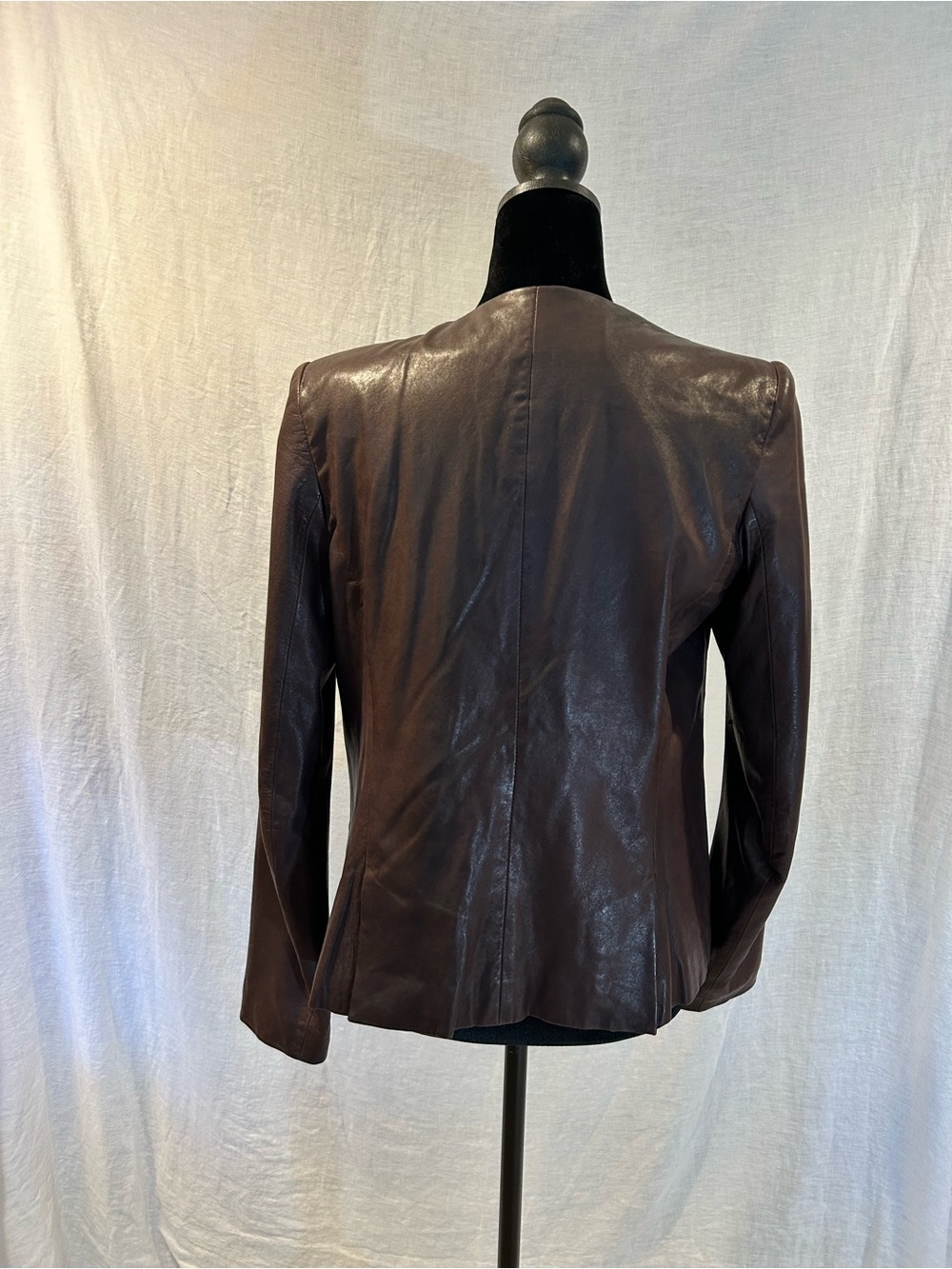Theory aubergine lamb skin leather blazer size 2 - Picture 5 of 8